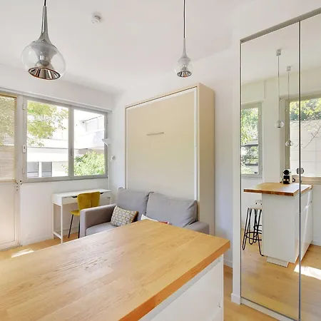 Quiet - Victor Hugo Dauphine - Mobility Lease *